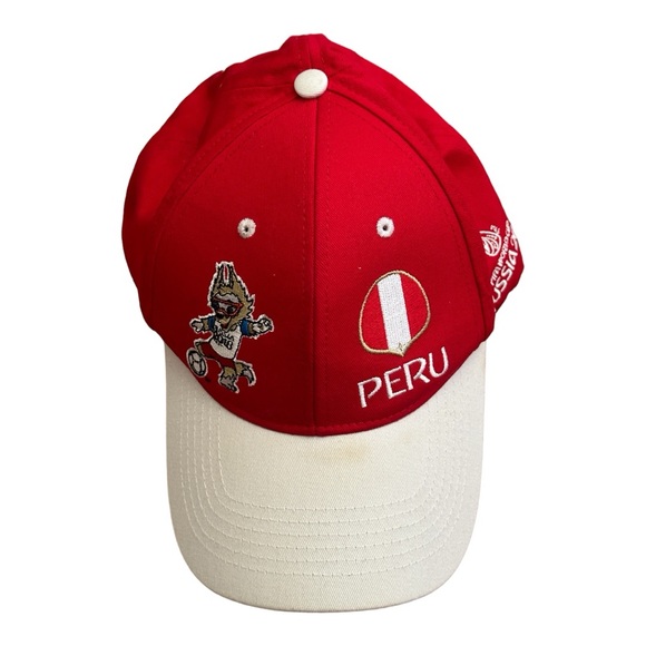 Vintage FIFA World Cup 2018 Peru Embroidered Snapback Hat - Picture 2 of 11